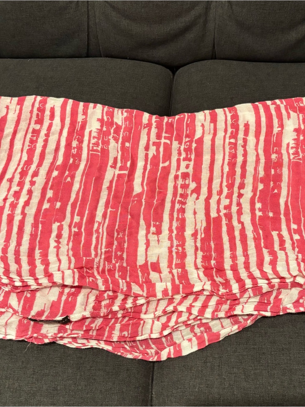 Lโatelier Du Sac pink and white patterned scarf